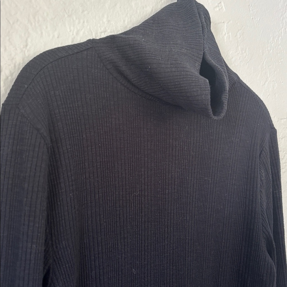 aerie black essential turtleneck layering TShirt long sleeve ribbed L - Picture 3 of 9